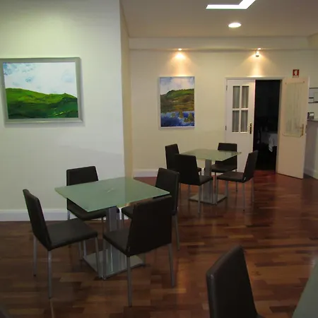 מלון Sao Tomas 2*